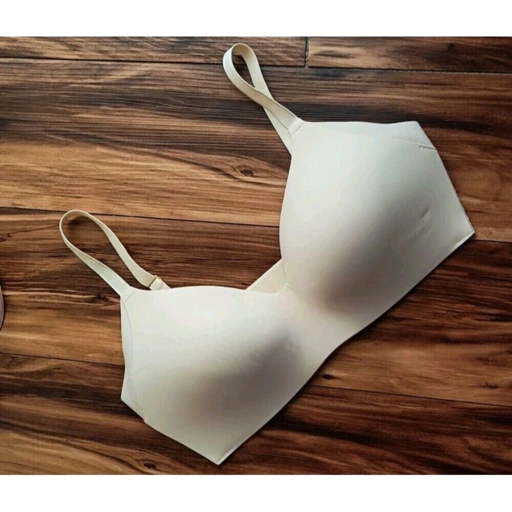 Knix Your Wing Side Smoothing Bra SZ 7 Tan Wireless Full Coverage